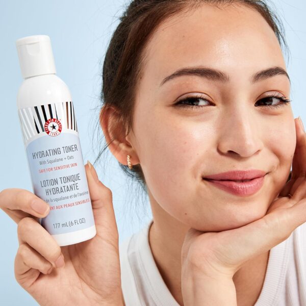 First Aid Beauty Hydrating Toner with Squalane + Oats - Image 3